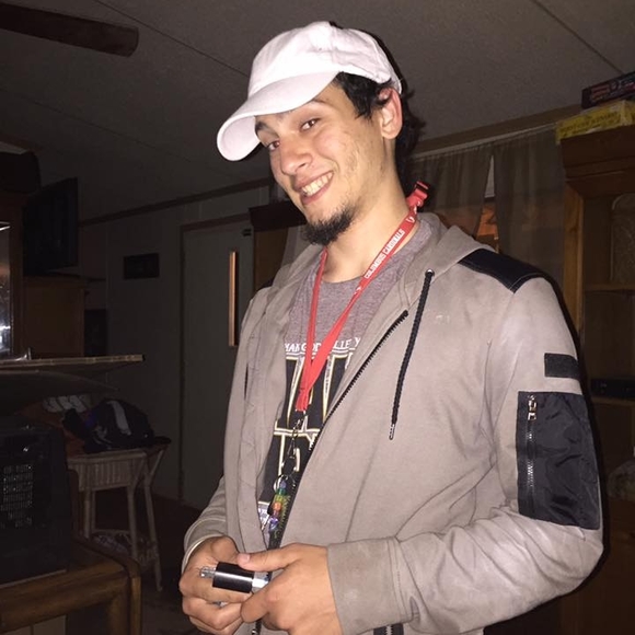 Meet your Posher, Jason - Picture 1 of 1